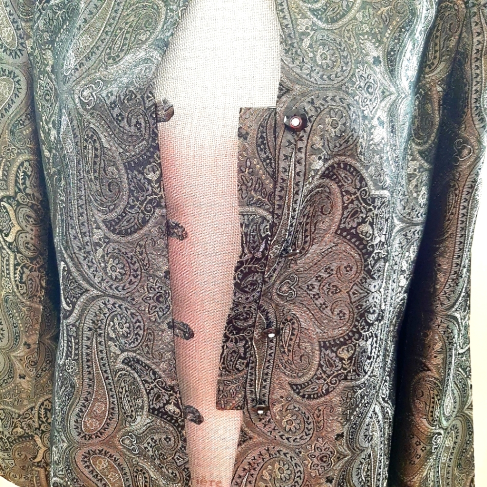 Chapter One Long Sleeve Top - Picture 4 of 8